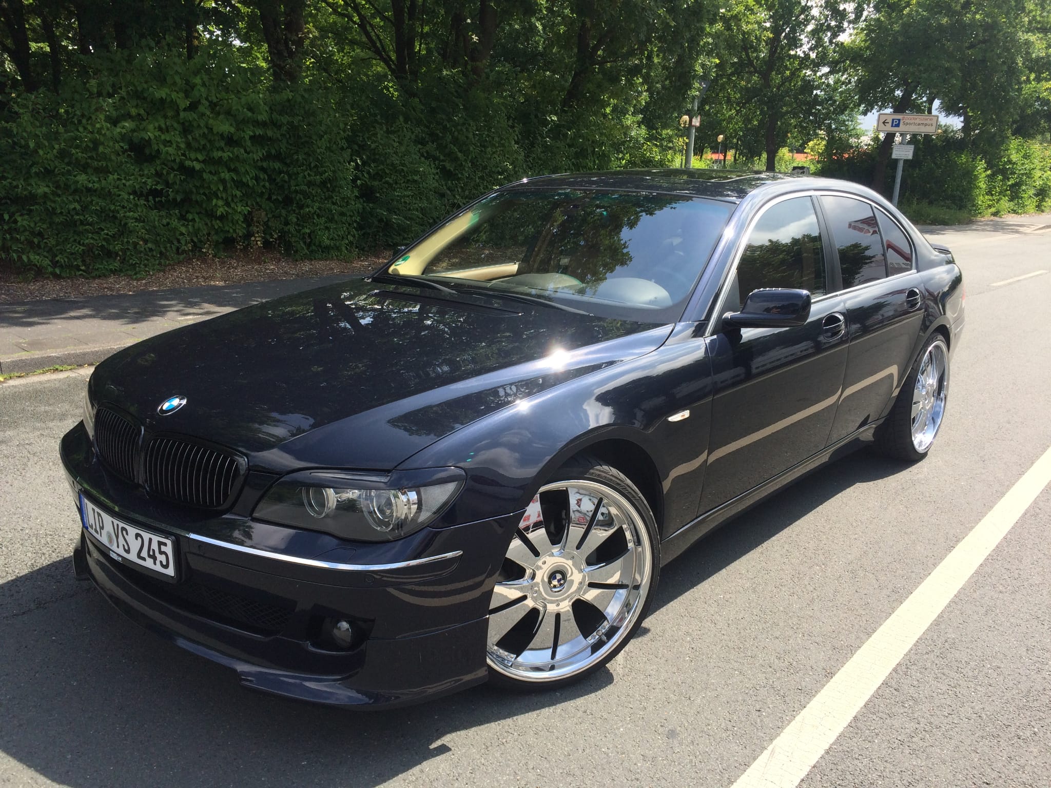 Professionelle Fahrzeugaufbereitung